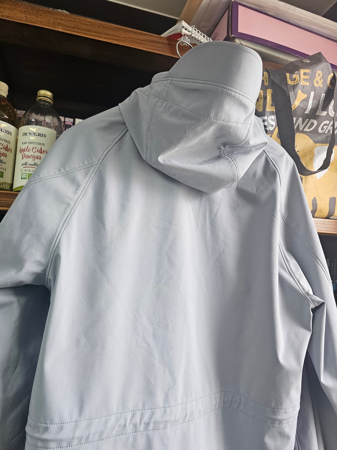 씨피 CP컴퍼니 쉘-R 후드 코트 라이트 그레이 자켓 팔아봅니다 상품이미지2