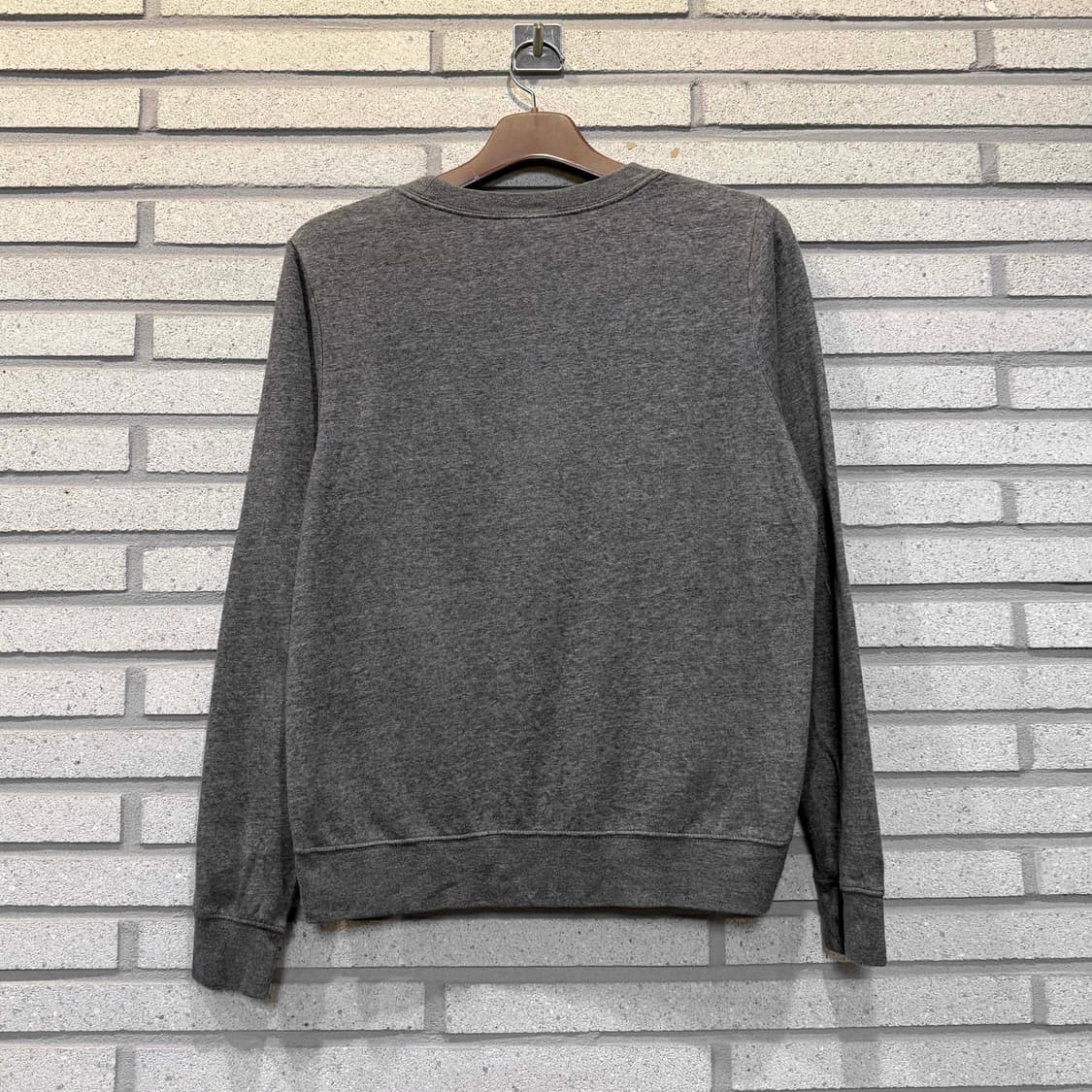 나이키 프론트 NIKE 빅로고 기모 맨투맨 그레이 컬러 상품이미지5