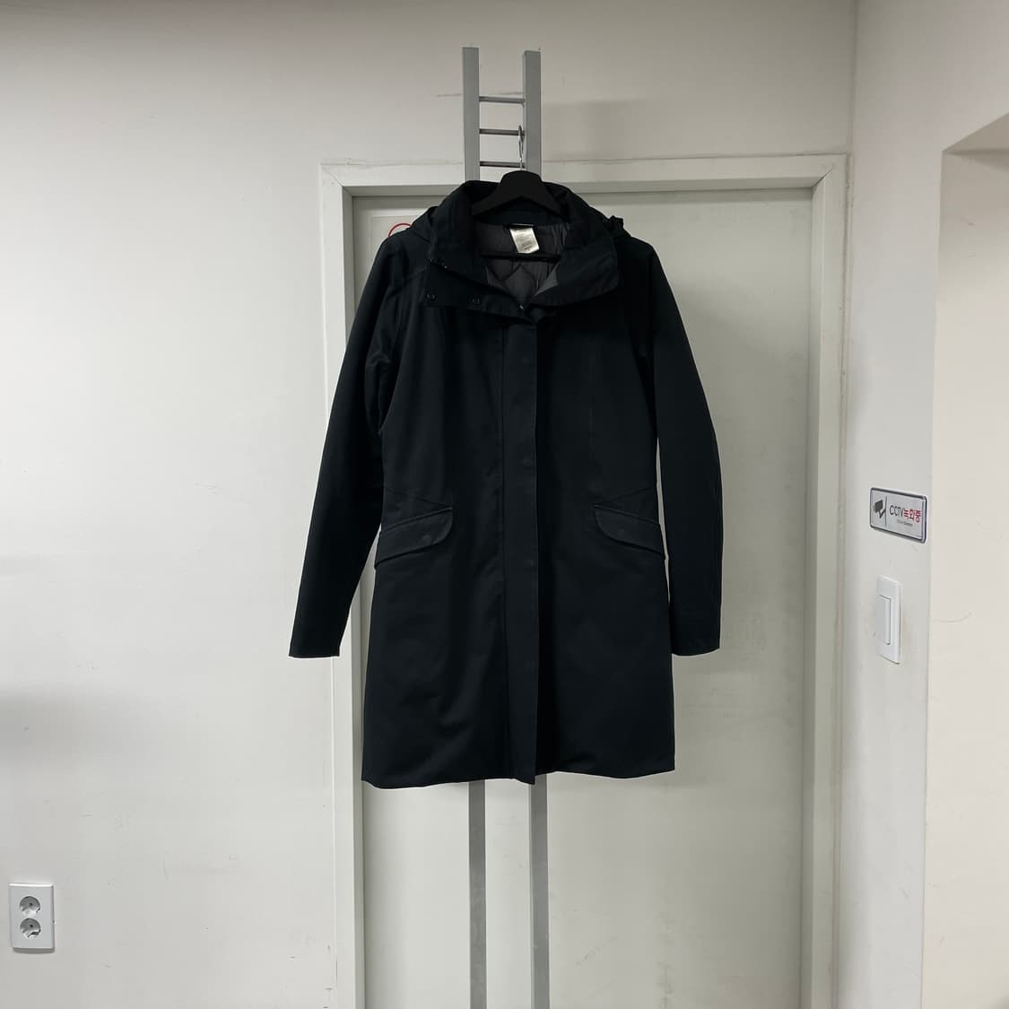 파타고니아 블랙 패딩 M(W) 상품이미지1