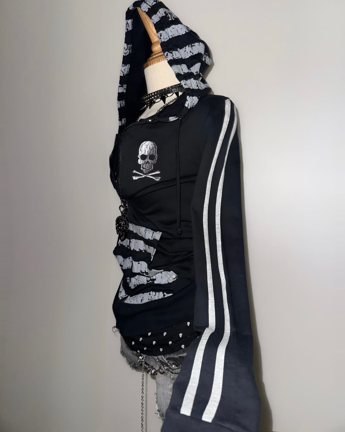 M.K.R 단가라 해골 펑크 후드집업 상품이미지2