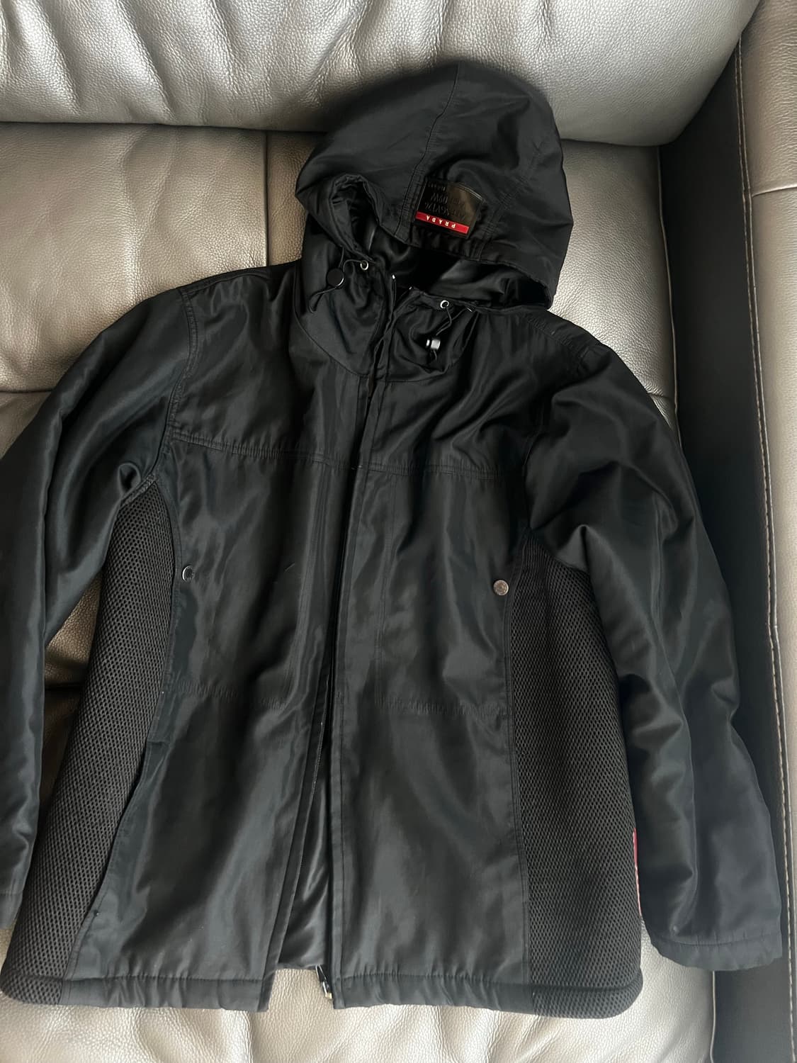 프라다 스포츠 바람막이 자켓  상품이미지1