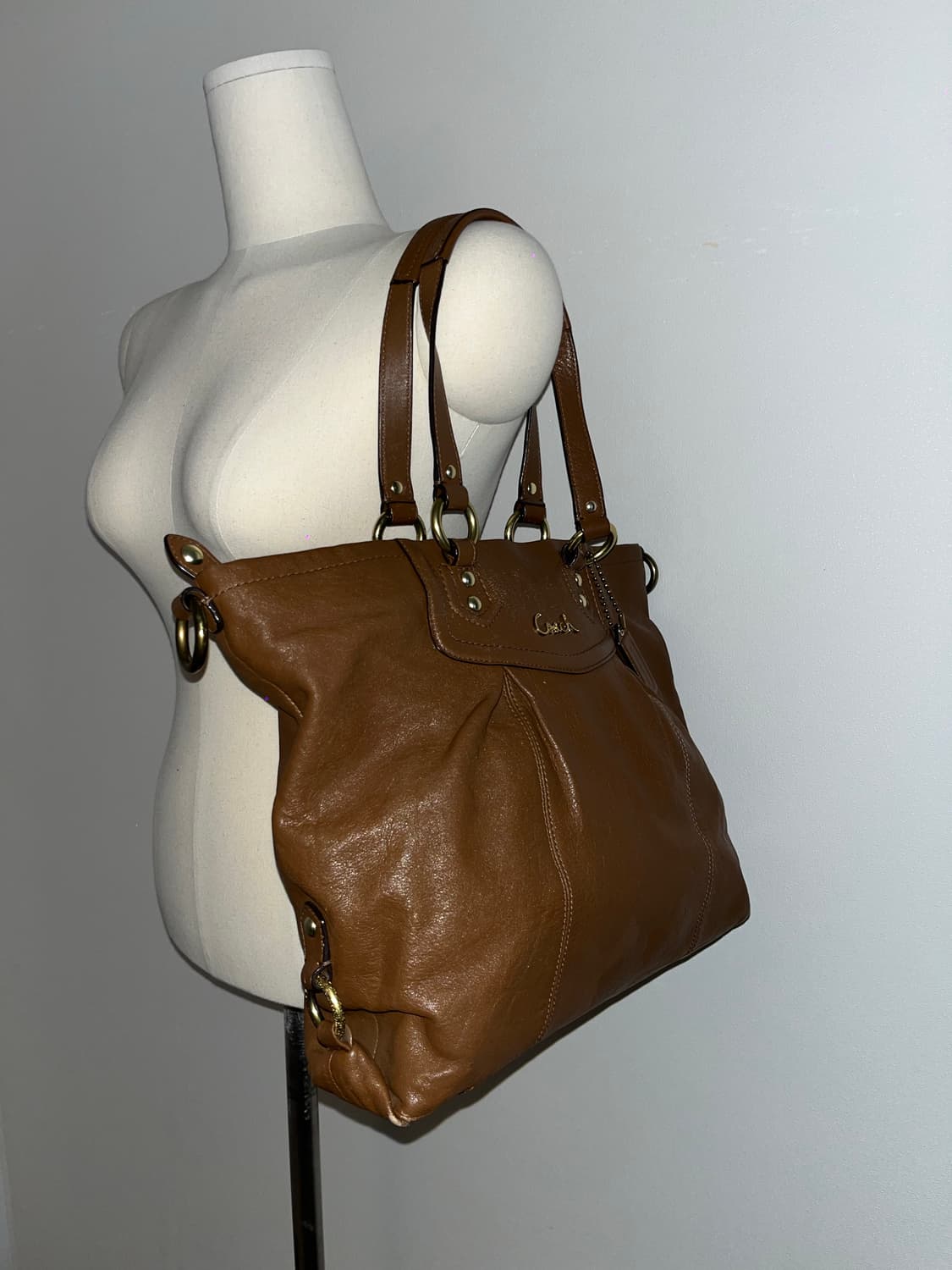 🎉BLACK FRIDAY🎉 Brown Coach bag 상품이미지5