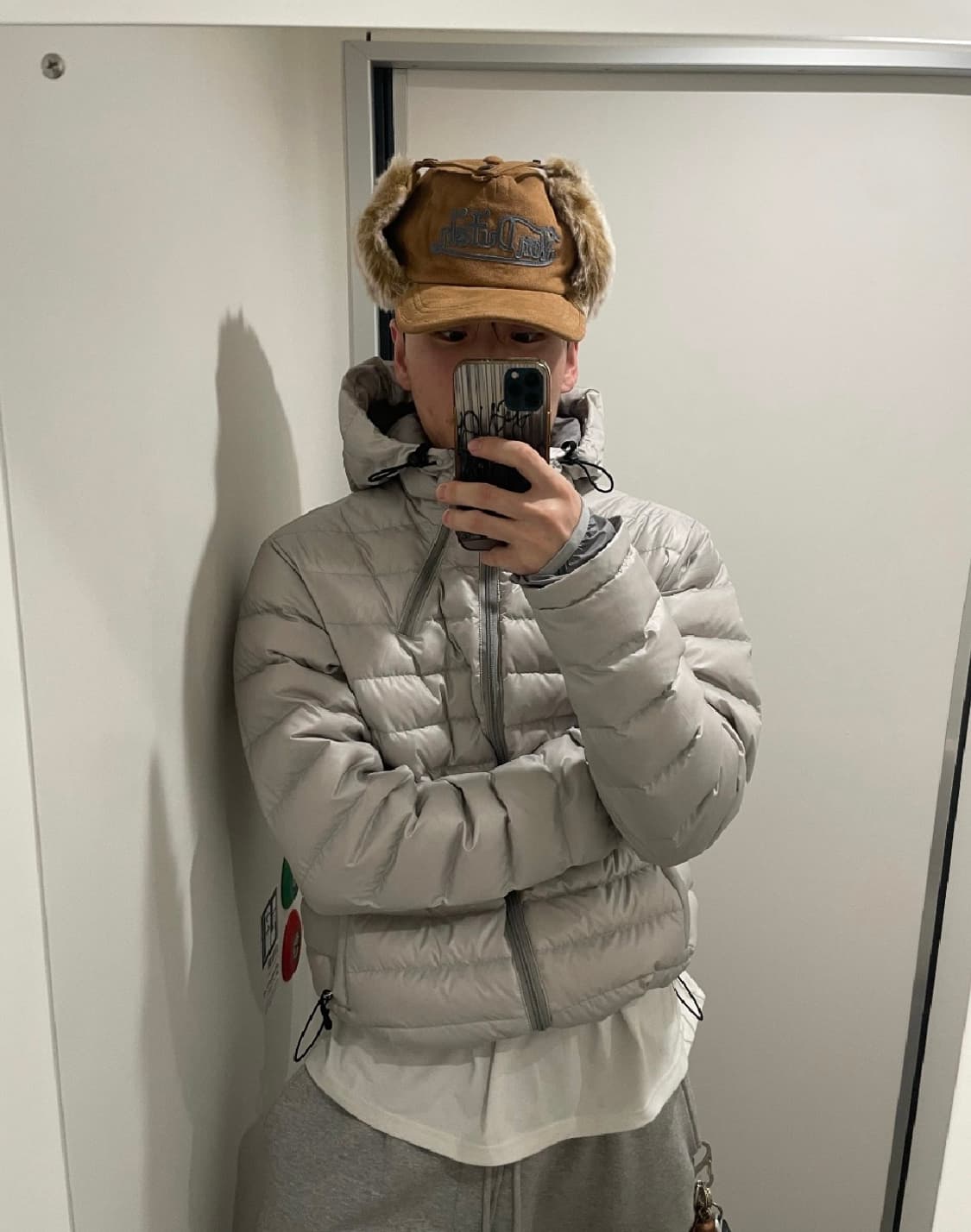 왓츠더유즈 경량패딩 그레이 M 상품이미지1