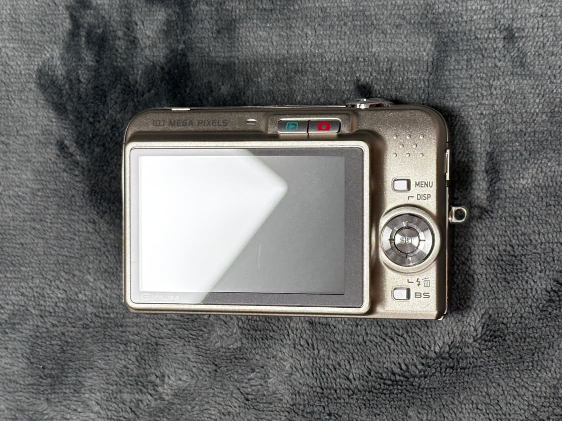 카시오 엑슬림 z1050 디카 골드 상품이미지2