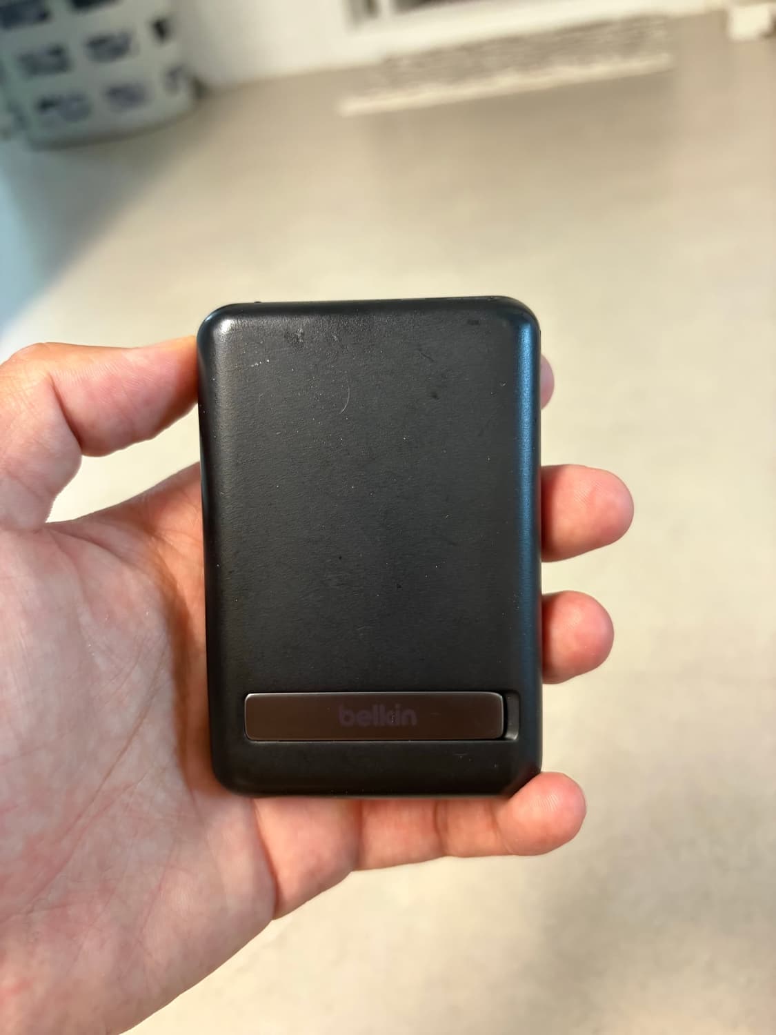 벨킨 5000mAh 맥세이프 마그네틱 무선 보조배터리 블랙 상품이미지3