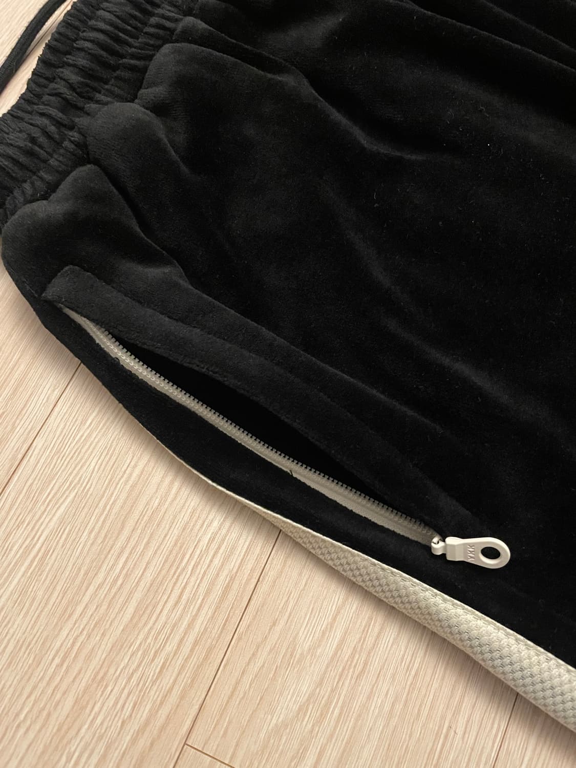 [3] 브라운야드 벨루어트랙 팬츠 블랙 상품이미지2