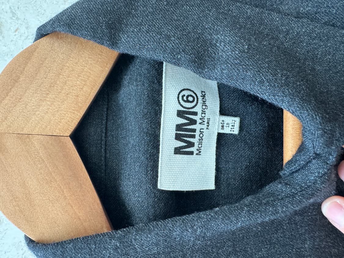 MM6 Margiela 엠엠식스 마르지엘라 오버핏 셔츠 챠콜 42  상품이미지3