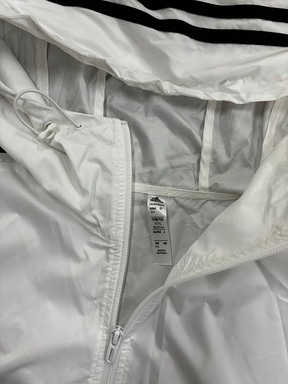 아디다스 화이트 바람막이 XL 상품이미지5