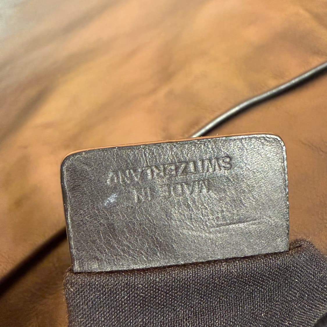 BALLY 발리 카우레더 크로스백 상품이미지9