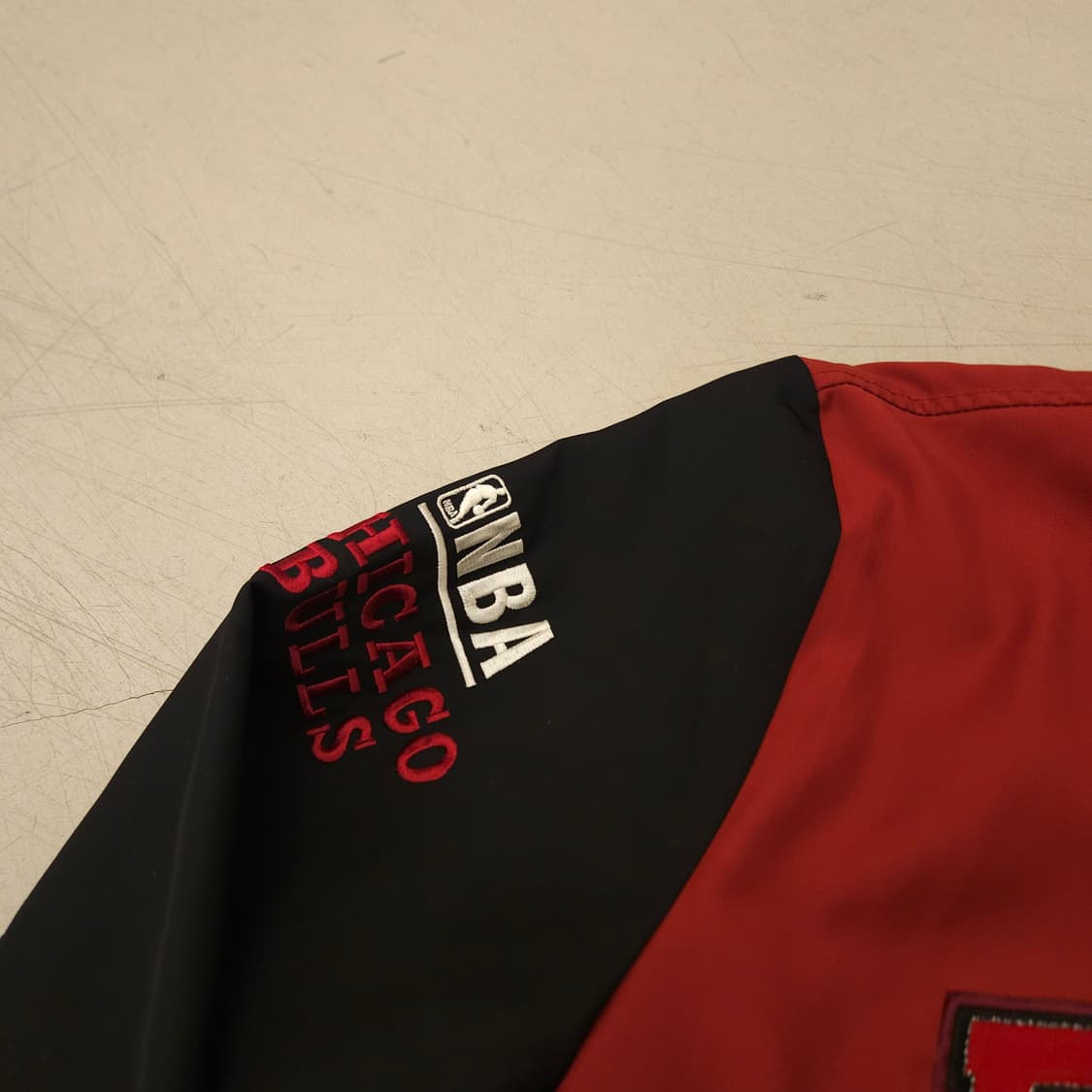 NBA 시카고 불스 빅로고 바시티 자켓 상품이미지3