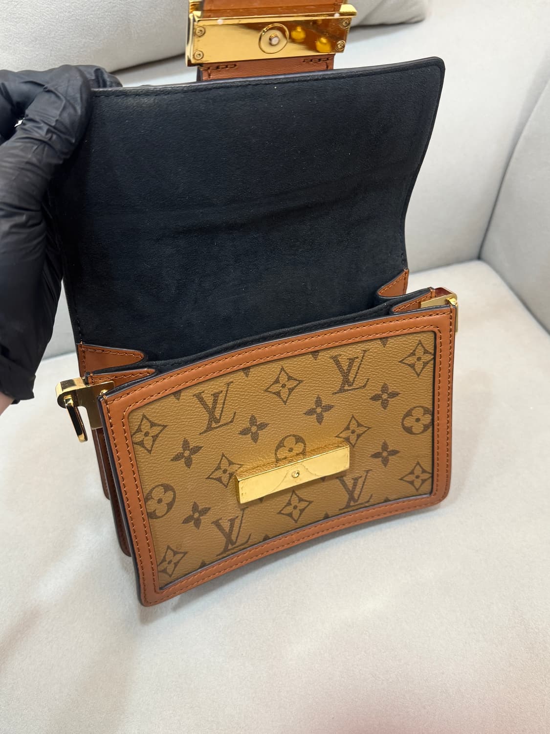 루이비통 모노그램 미니 도핀 숄더백 128판가 190 상품이미지6