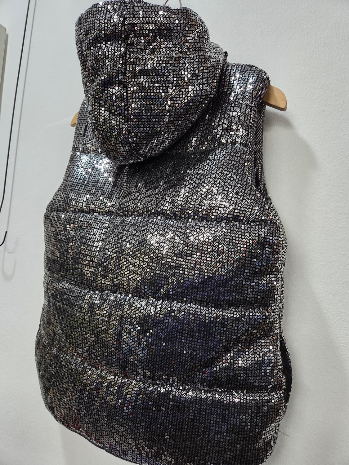 블링블링 스팽글 후드 베스트 폴리패딩  Y2K  펑크룩 상품이미지5