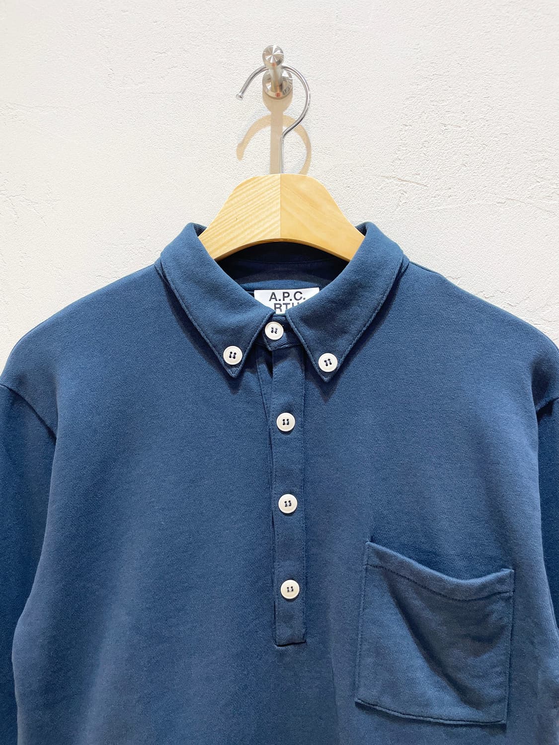 A.P.C. x RTH POLO 콜라보 카라 맨투맨 A990 상품이미지2