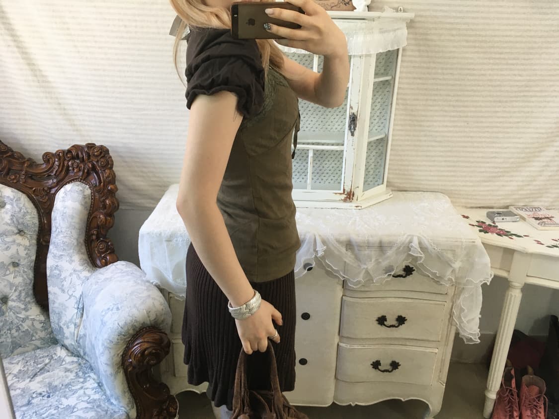 Set)브라운 퍼프 프릴반팔 + 카키 레이스 나시 상품이미지5