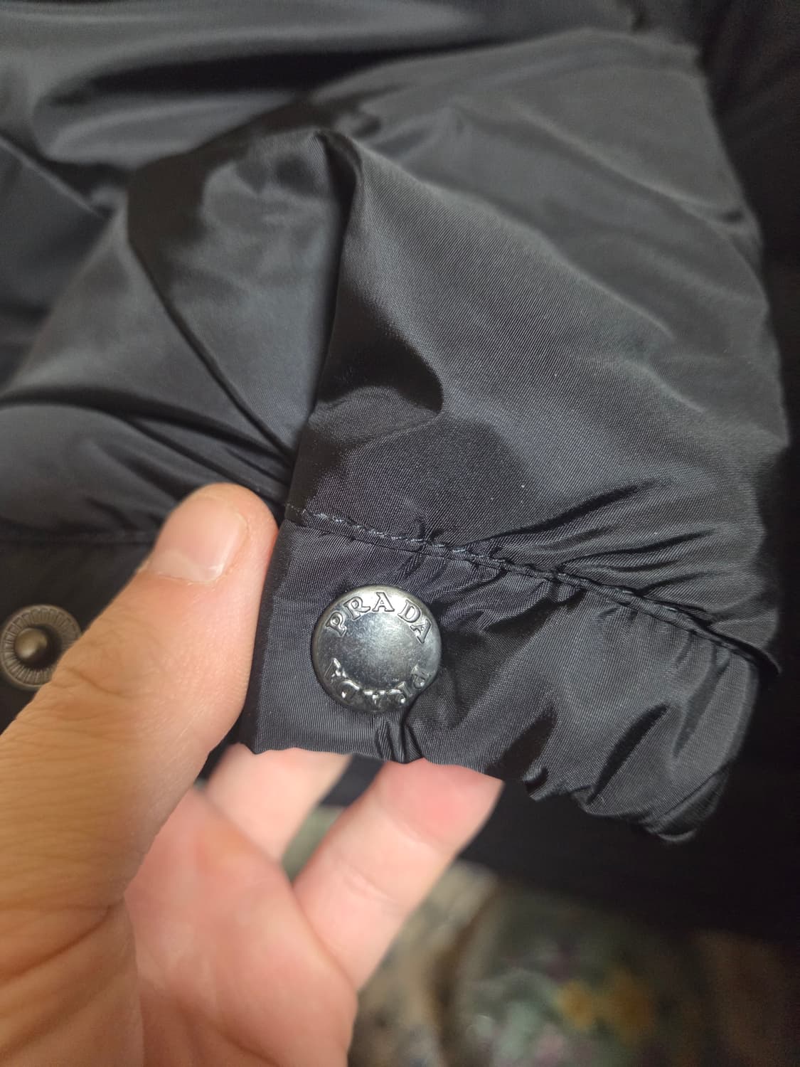 프라다sgy091 블랙패딩 52 상품이미지2