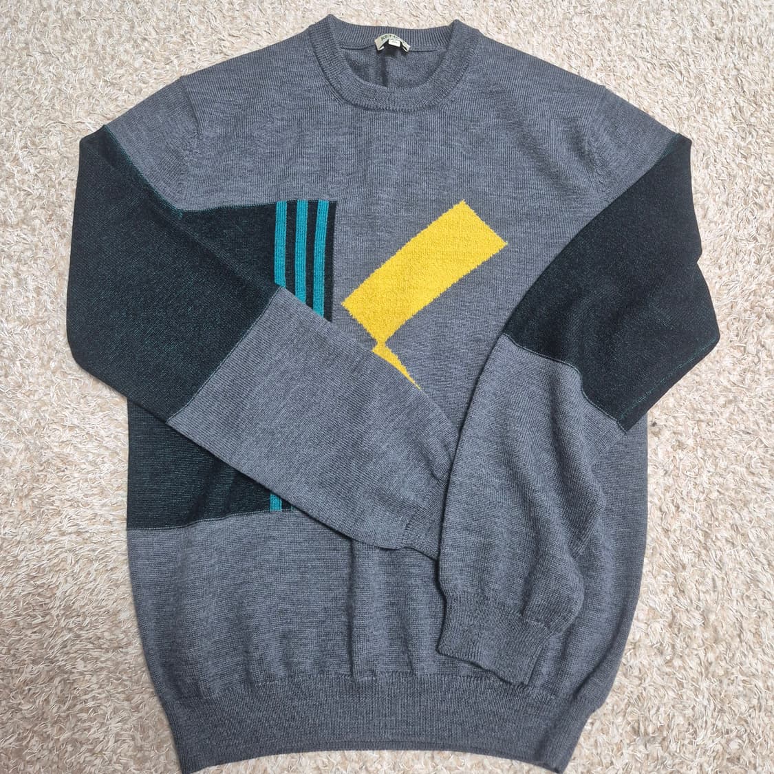 겐조 K 로고 니트 상품이미지1