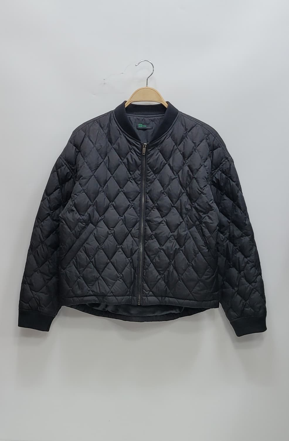 BENETTON 22FW 베네통 덕다운 퀼팅 숏패딩 점퍼 / 여 42  상품이미지1