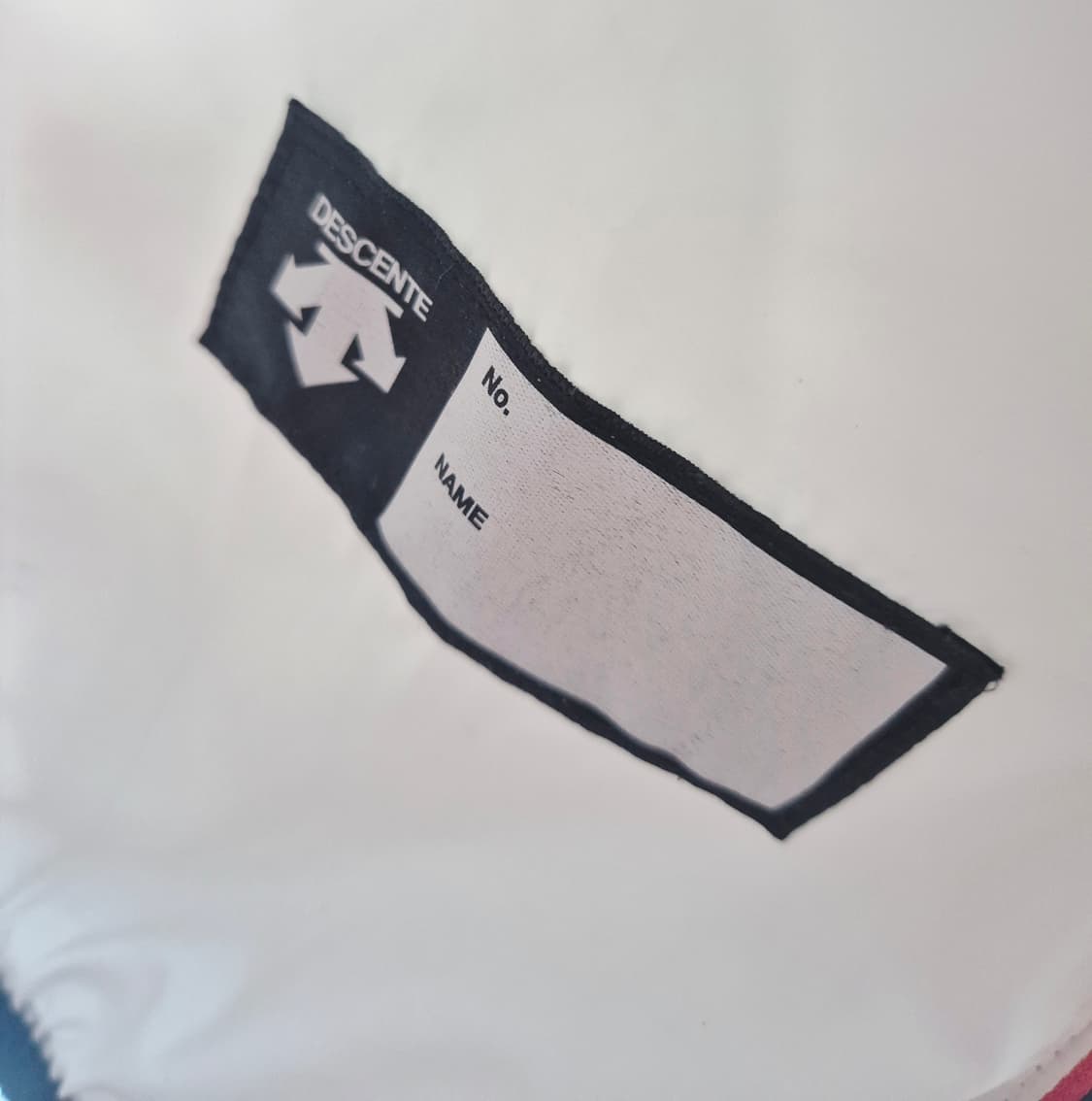 데상트반팔아노락(정품)반팔바람막이 상품이미지8