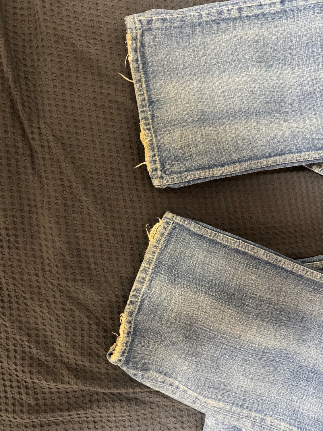 [S] 발렌시아가 로우라이즈 바이커 연청 상품이미지2