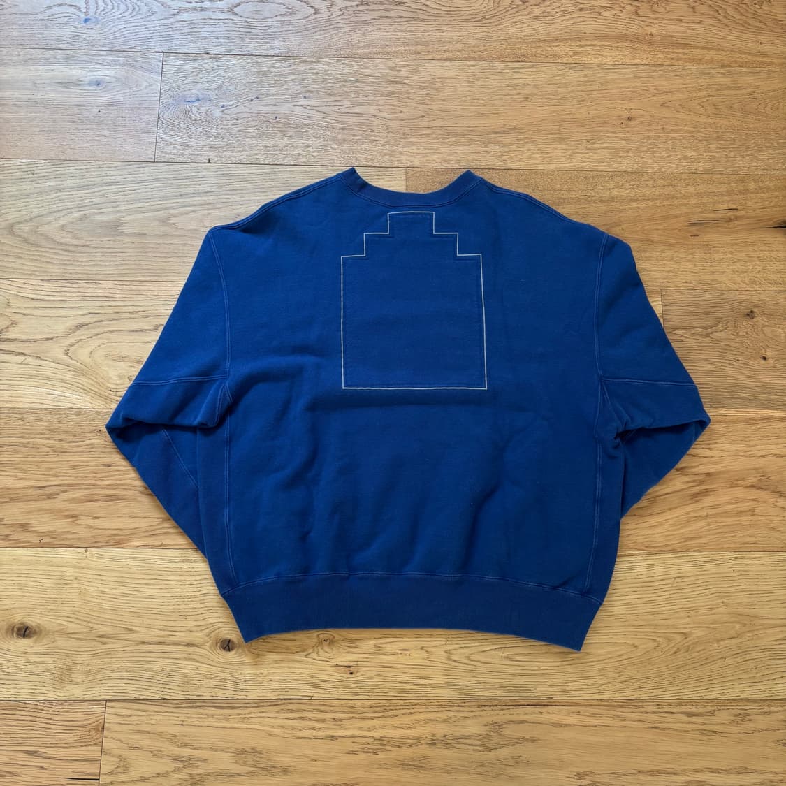 카브엠트 스웻셔츠 상품이미지2