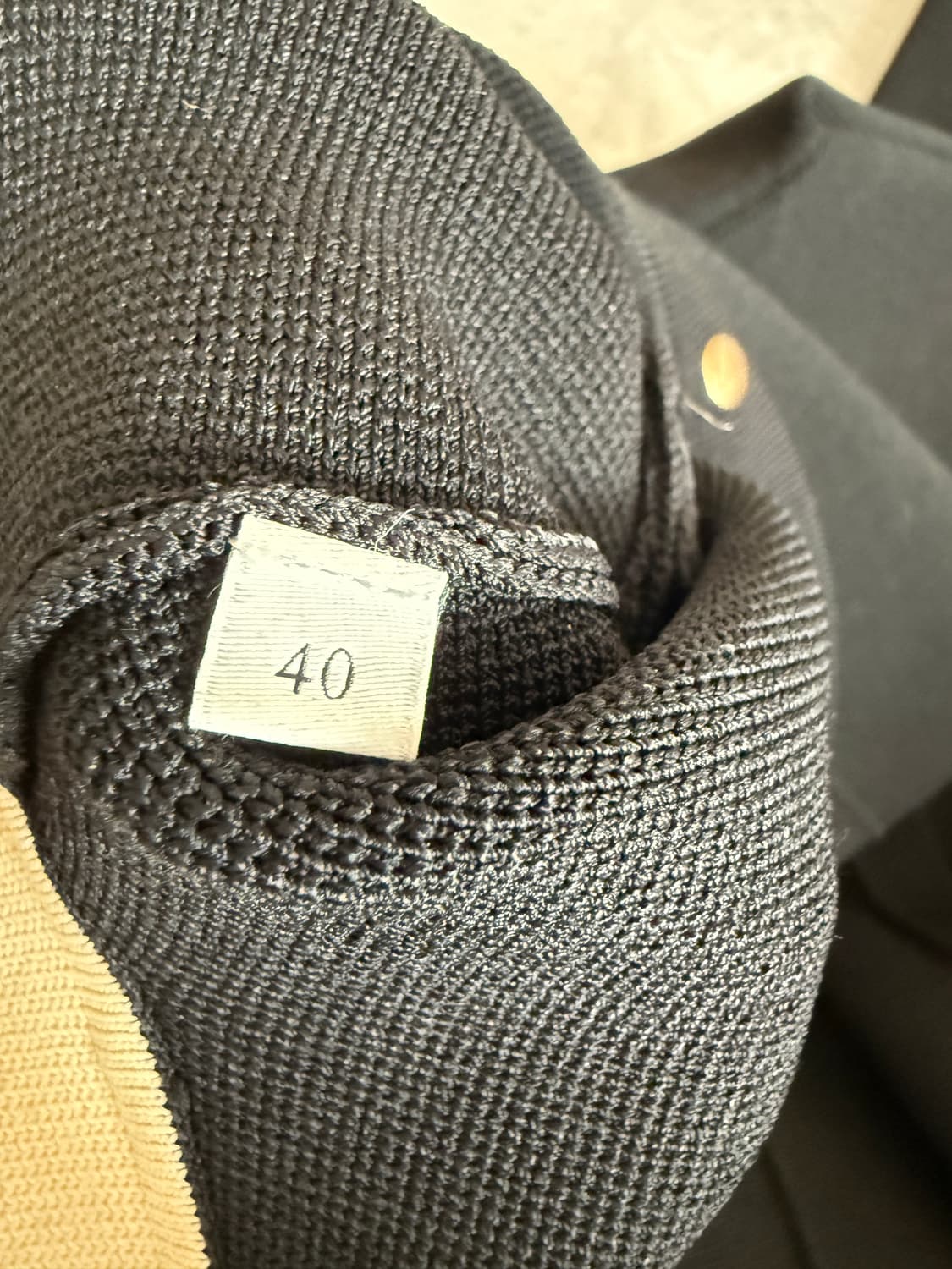 산드로 퍼프숄더 금장버튼 원피스 상품이미지9