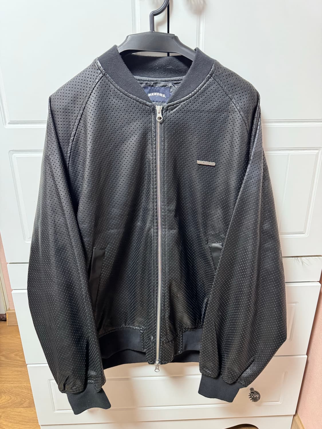 WKNDRS 블랙 펀칭 레더 블루종 자켓 상품이미지1