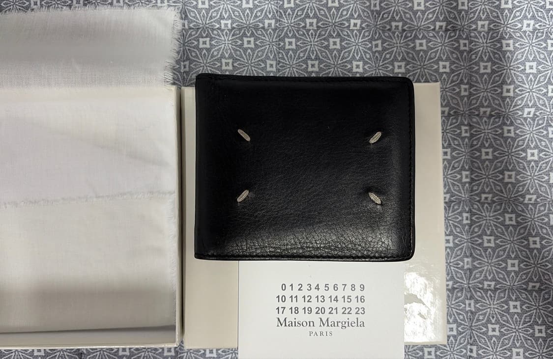 메종마르지엘라 투톤 반지갑 상품이미지2