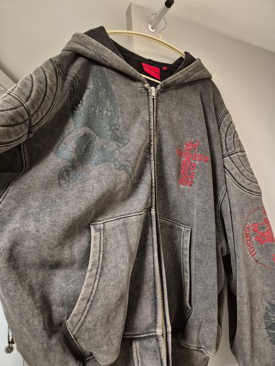 [2] 인세인개러지 패디드 숄더 후드집업 상품이미지3