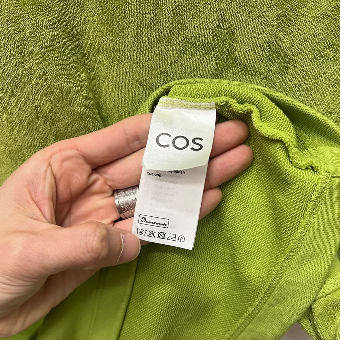 COS 코스 오버사이즈 콘트라스트 판넬 반팔티 해외 M 상품이미지4