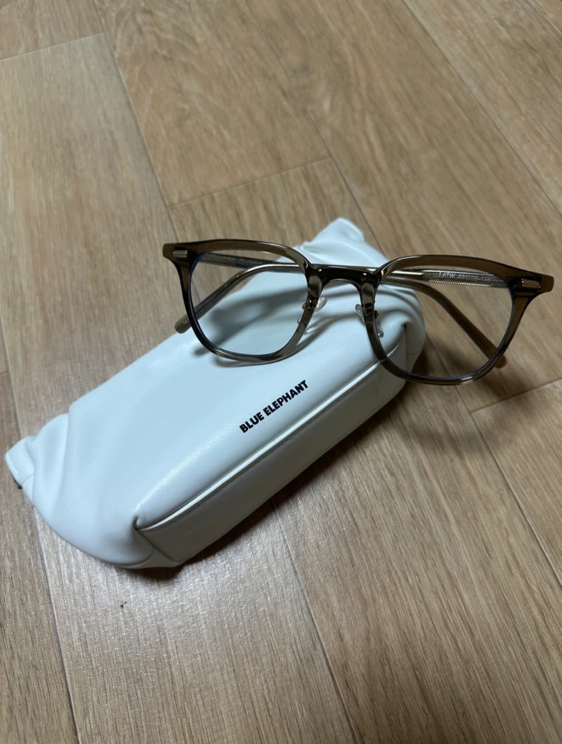 블루엘리펀트 LATW 카키 안경 상품이미지1