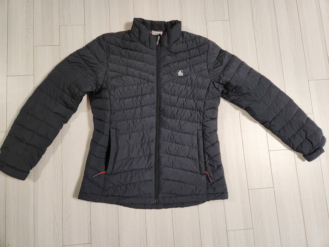 새상품급)래드캠프 여성경량패딩 사이즈L

남자가 입으시려면 m정도되요^^ 상품이미지1