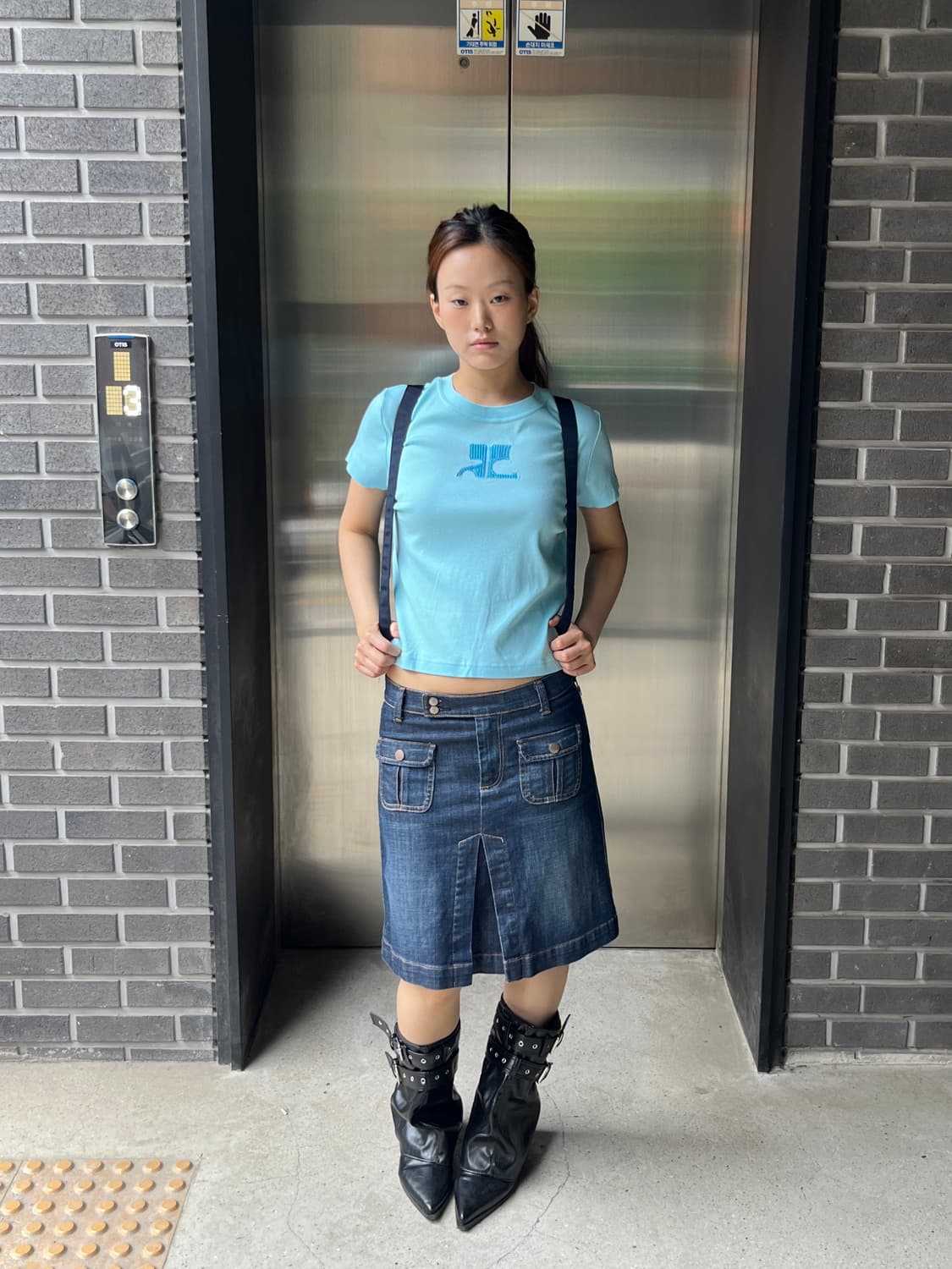 00s Courreges 꾸레쥬 스팽글 로고 탑 블루 상품이미지2