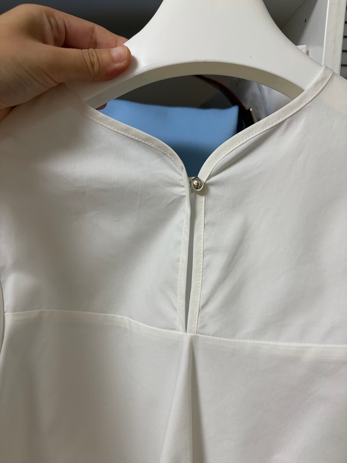 아리크 REVATI 하프 슬리브 볼륨 블라우스 화이트 상품이미지8