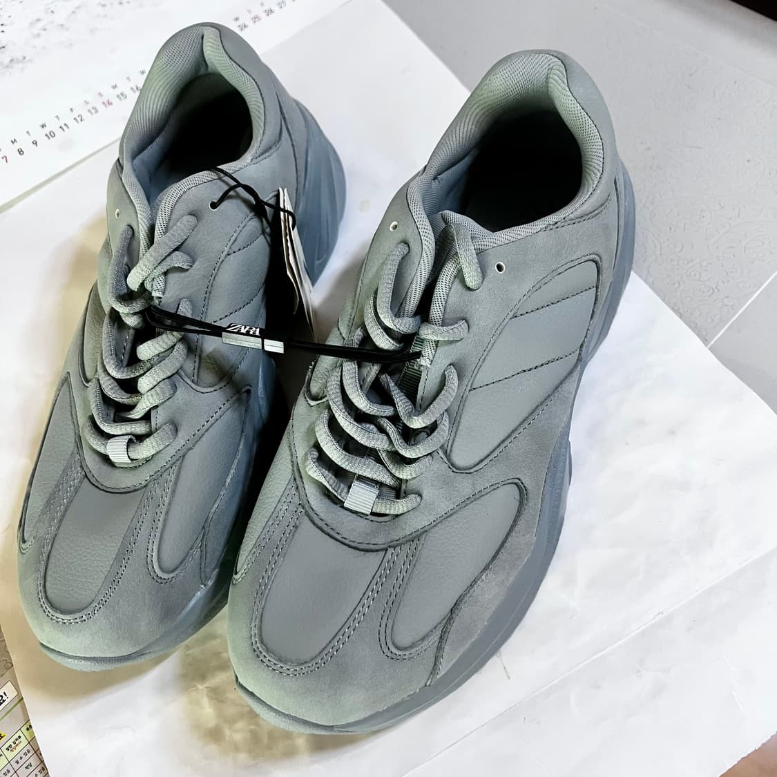 [265] 자라 로우 컷 스니커즈 새상품 상품이미지2