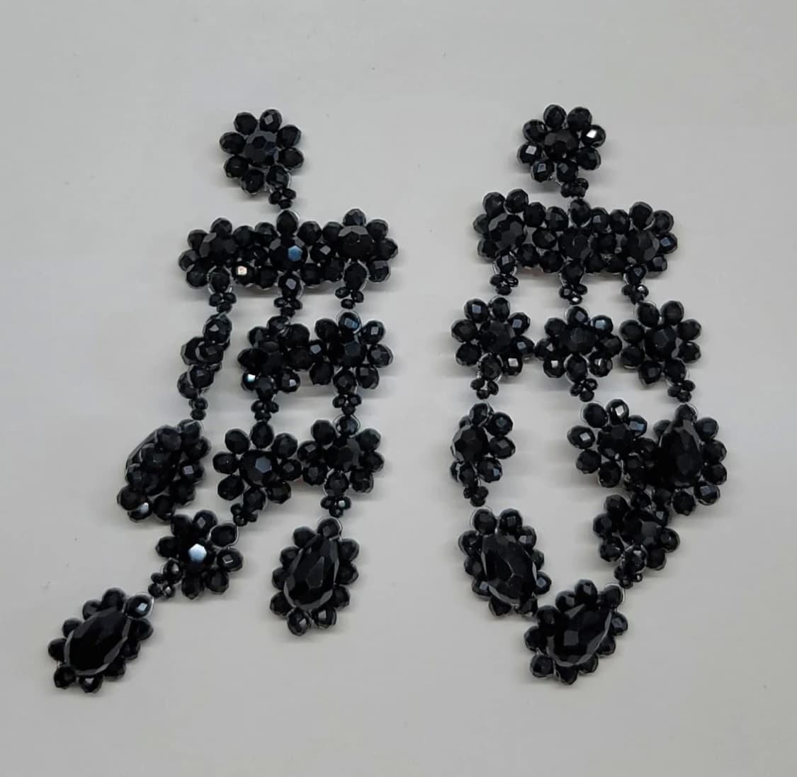 피아네 핸드메이드 귀걸이 블랙 네크리스 플라워 꽃 플로럴 샹들리에 드롭 상품이미지2