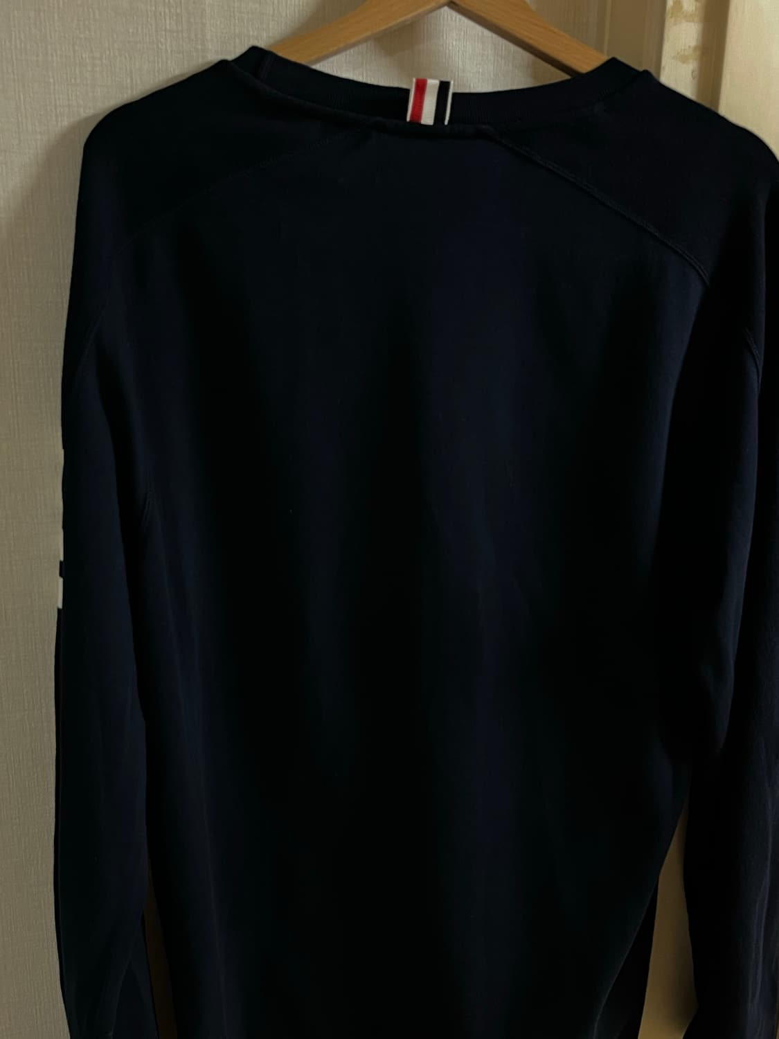 톰브라운 롱슬리브 네이비 사이즈3 상품이미지2