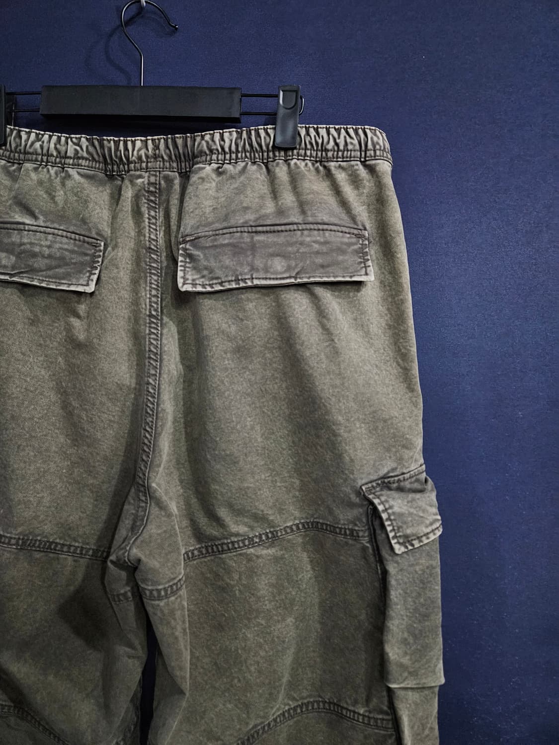 H&M 에이치앤엠 멜란지 카키 남성 허리 36 카고팬츠  상품이미지8