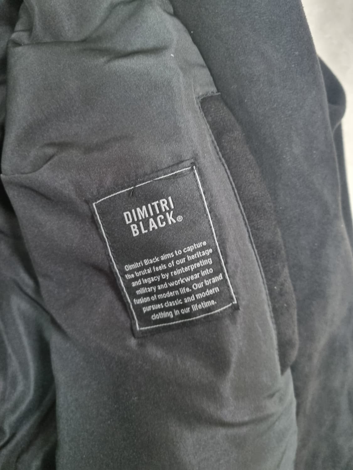 디미트리 블랙 투웨이 비건 스웨이드 블루종 자켓 상품이미지3