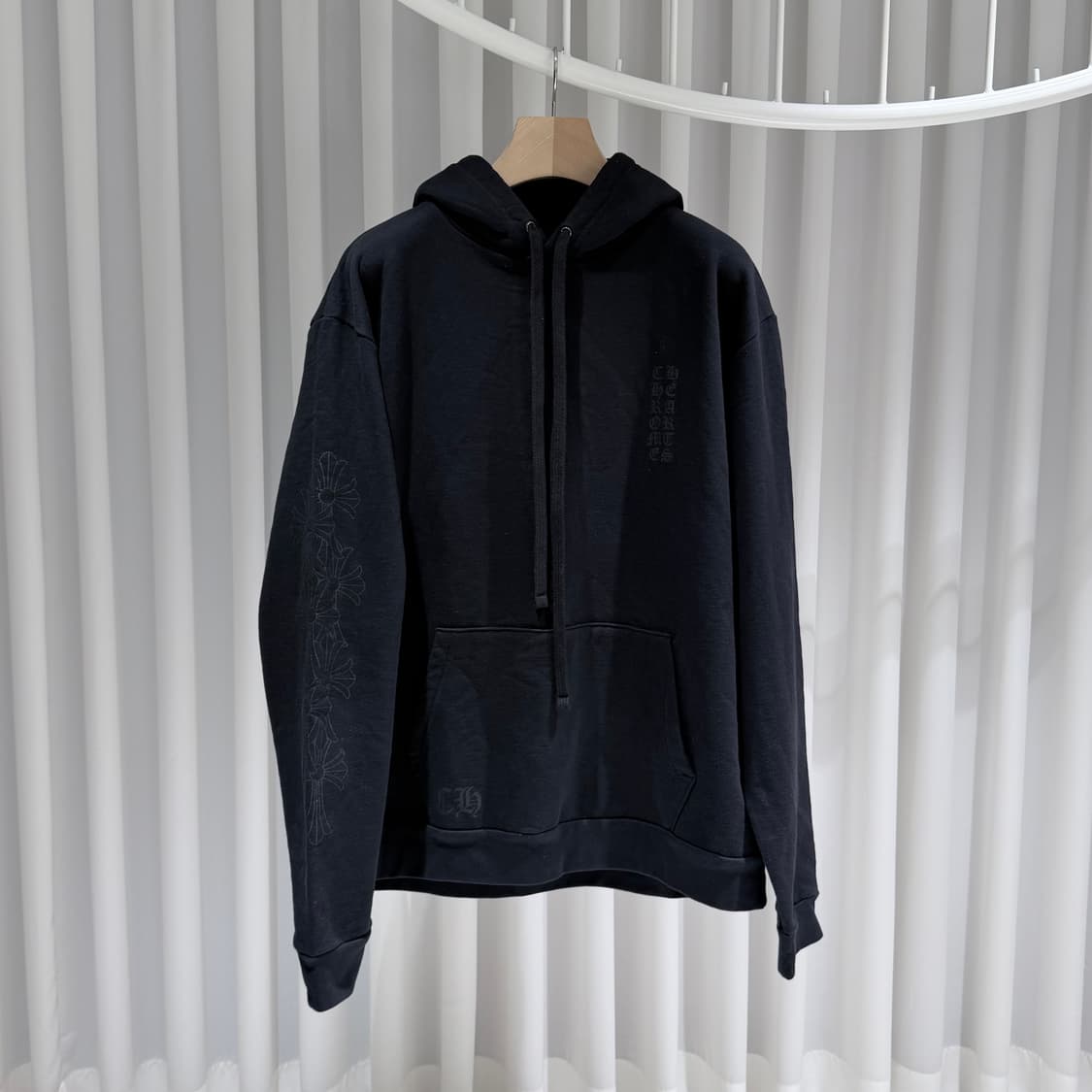 (A+/L) / 크롬하츠 마이애미 한정판 버티컬 로고 풀오버 후드 블랙 상품이미지1