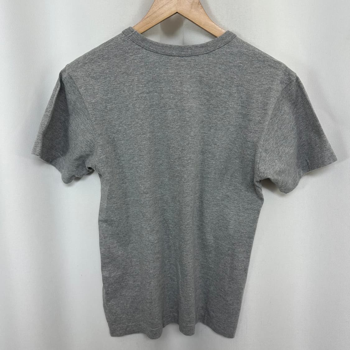 꼼데가르송 여자 면100% 반팔티 그레이 S  상품이미지4