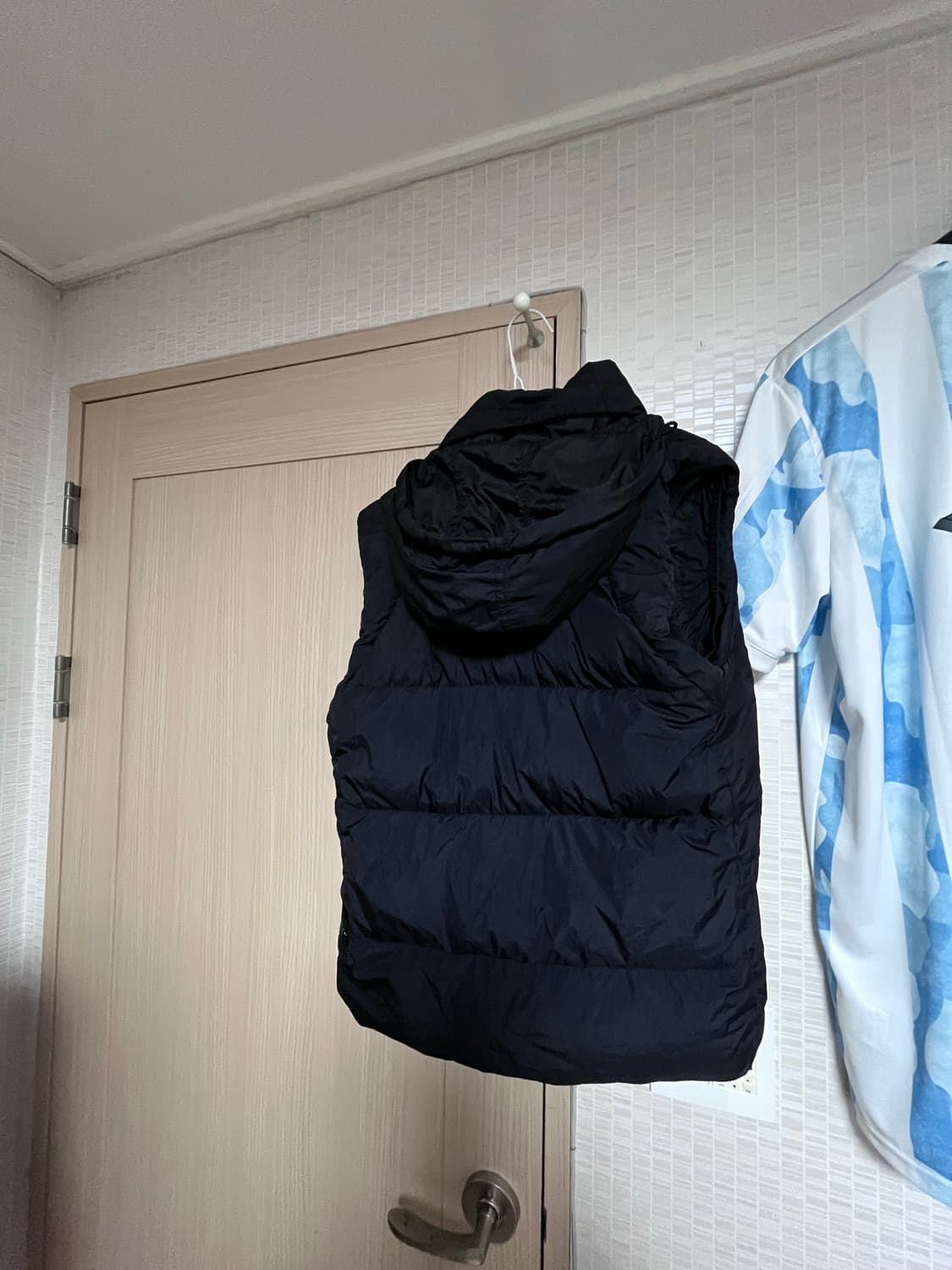 [s] 스톤아일랜드 패딩조끼 블랙 상품이미지2