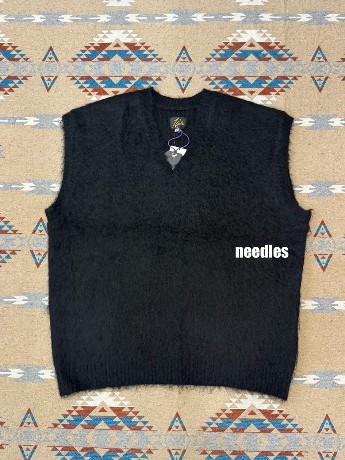 [M] 니들스 모헤어 니트 베스트 솔리드 블랙 상품이미지1