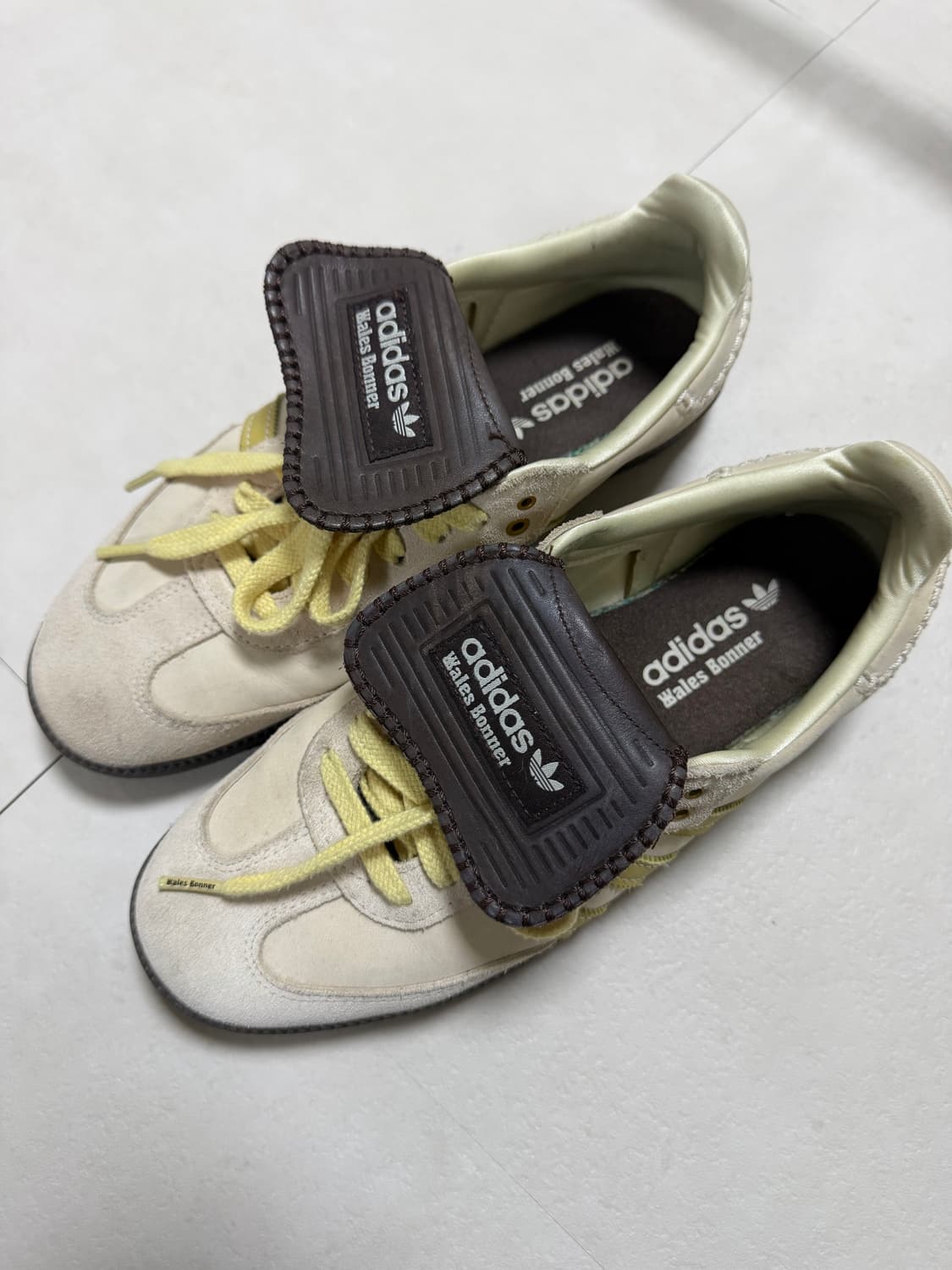 아디다스 x 웨일스 보너 삼바 브라운 에크루 틴트 상품이미지4