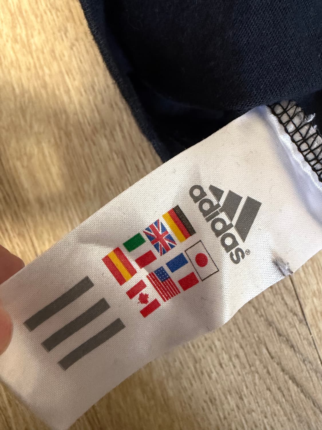 아디다스 올드스쿨 챔피언리그 한정판 롱슬리브 95 상품이미지7