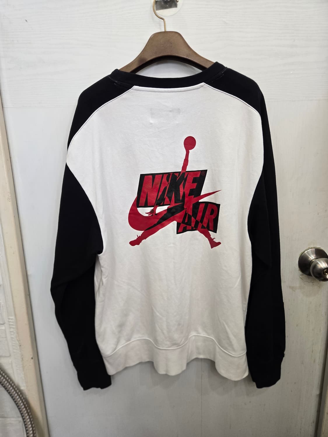 105,XL)) NIKE 나이키 조던 긴팔티셔츠! 디자인 이뻐요!~ 상품이미지3
