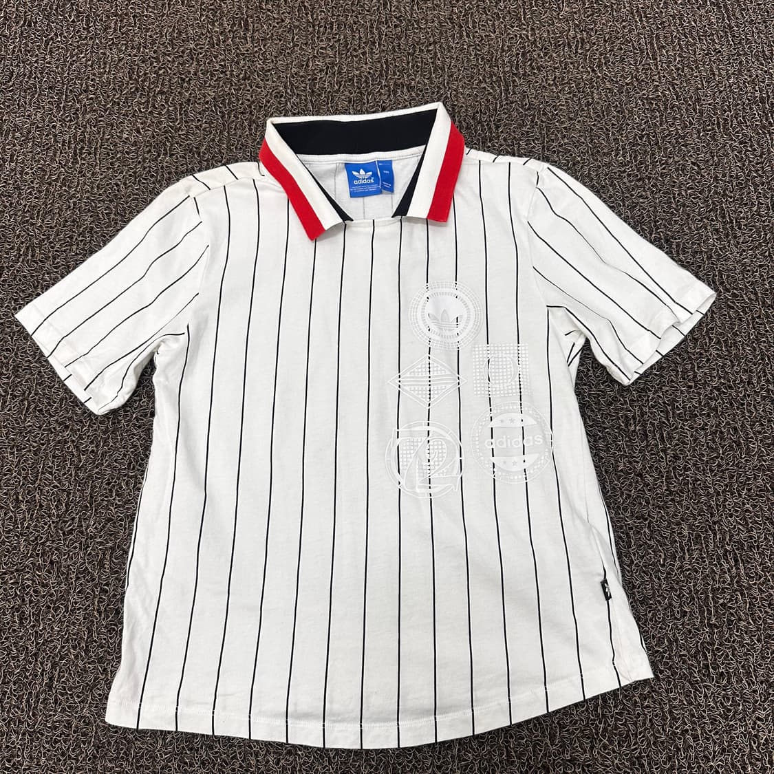 아디다스 여성 스트라이프 반팔티셔츠 화이트 85사이즈 상품이미지3
