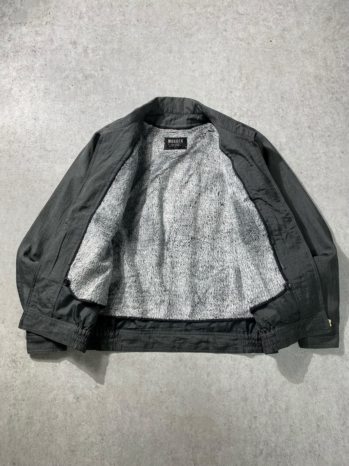 [L] MUGGER 퍼 라이닝 빈티지 봄버자켓 상품이미지6