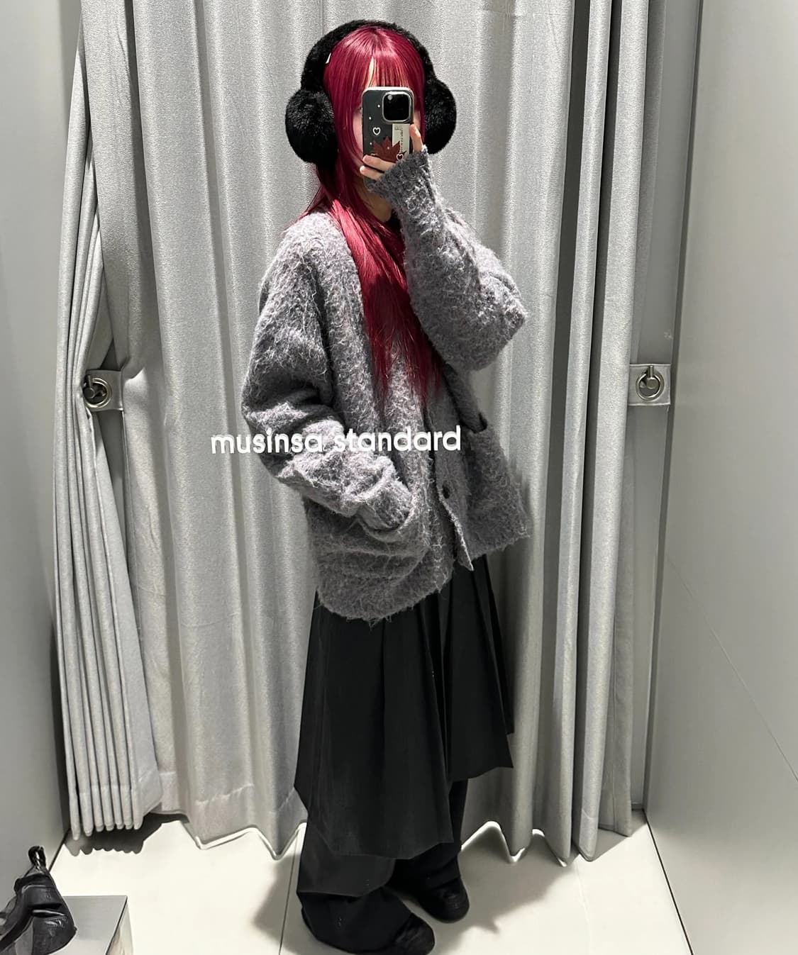 무신사스탠다드 우먼 플리츠 미디 스커트 상품이미지3