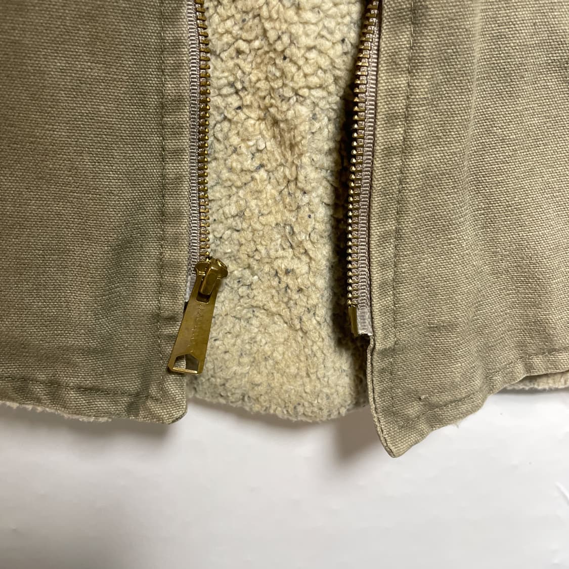 칼하트 USA 02s 샌드스톤 덕베스트 (V13)XL 레귤러 상품이미지5