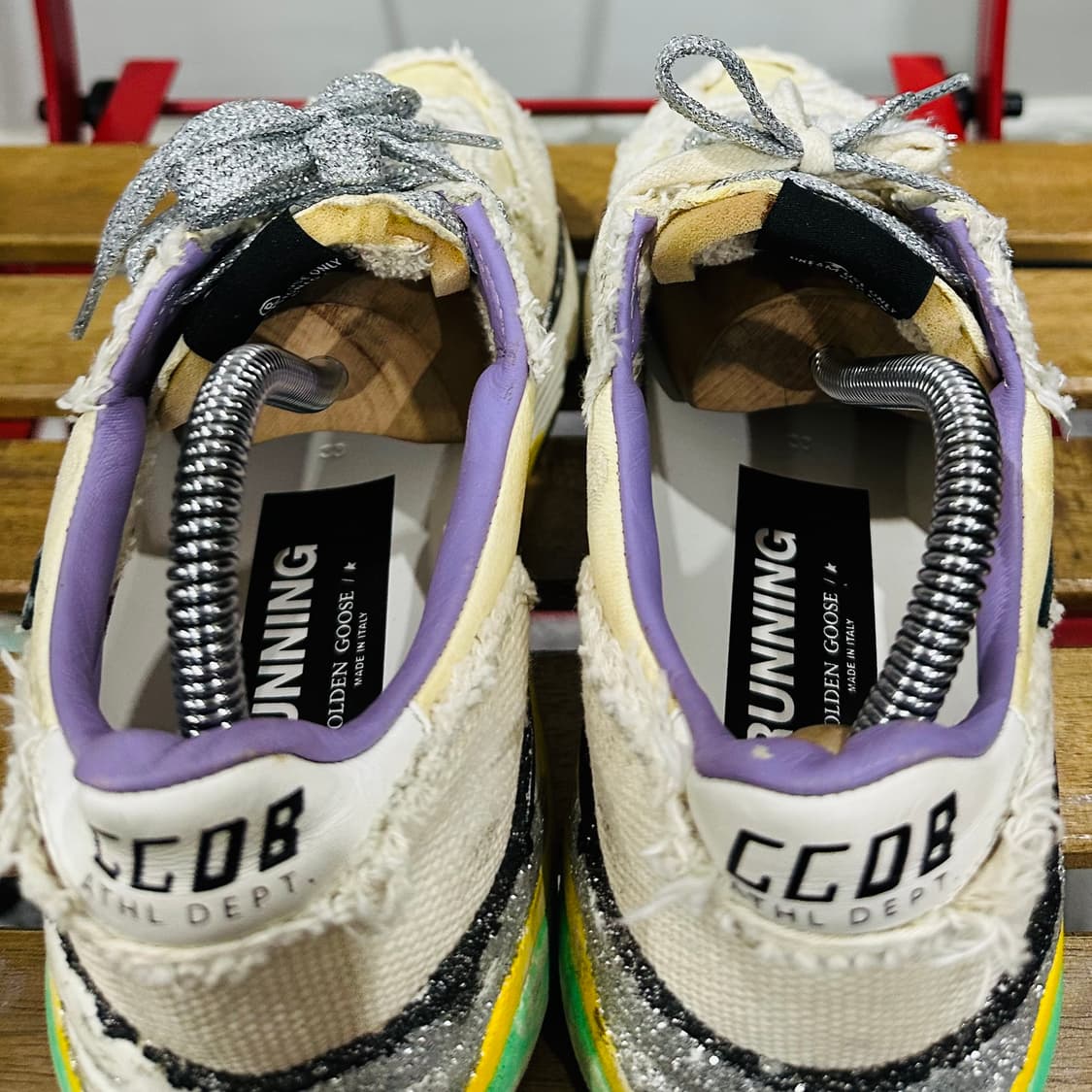 38) 골든구스 운동화 남녀 공용 러닝 솔 디스트레스드 레더 캔버스 상품이미지5